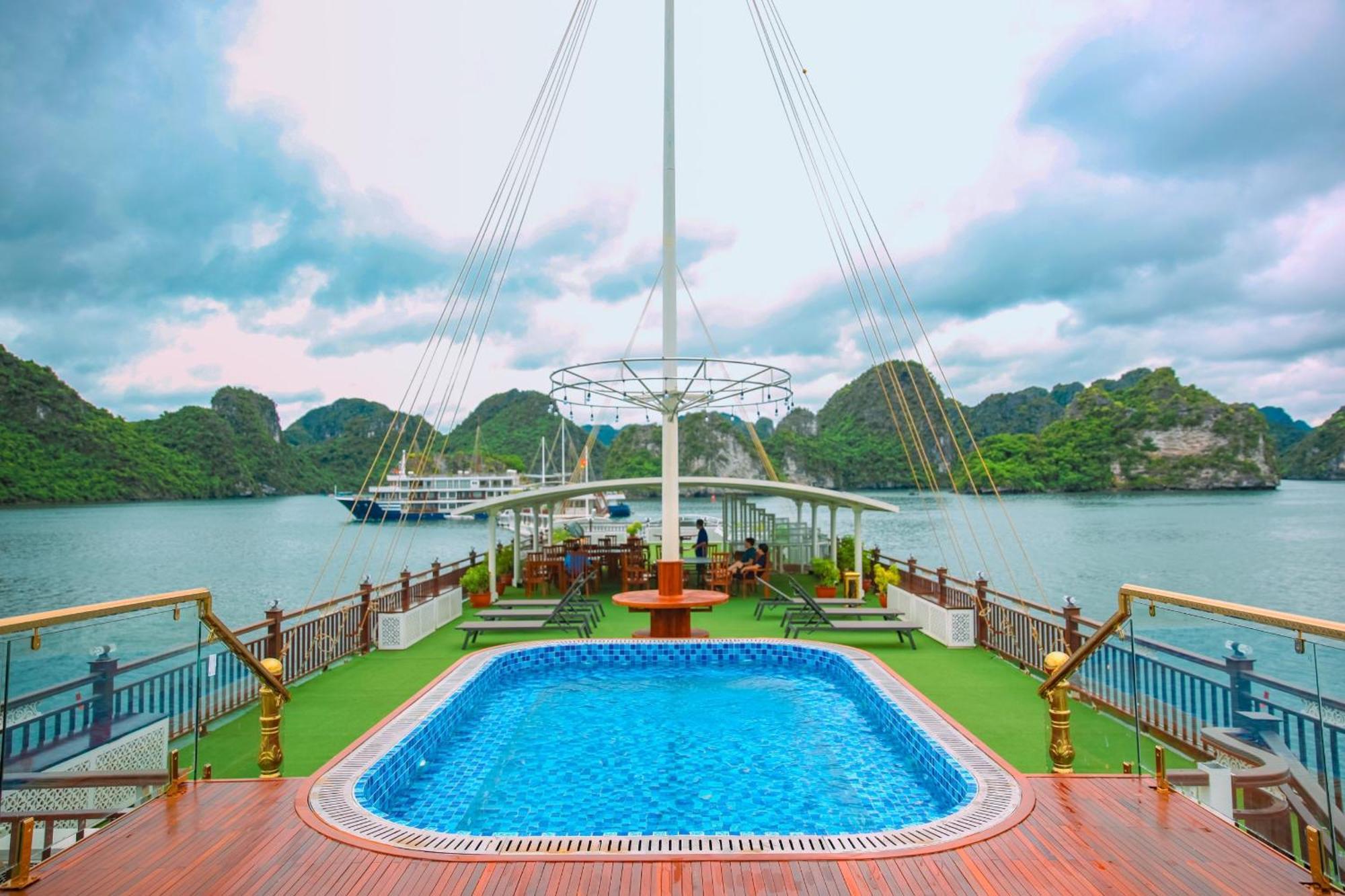 Hotel Le Journey Elegance Cruise Ha Long Exterior foto