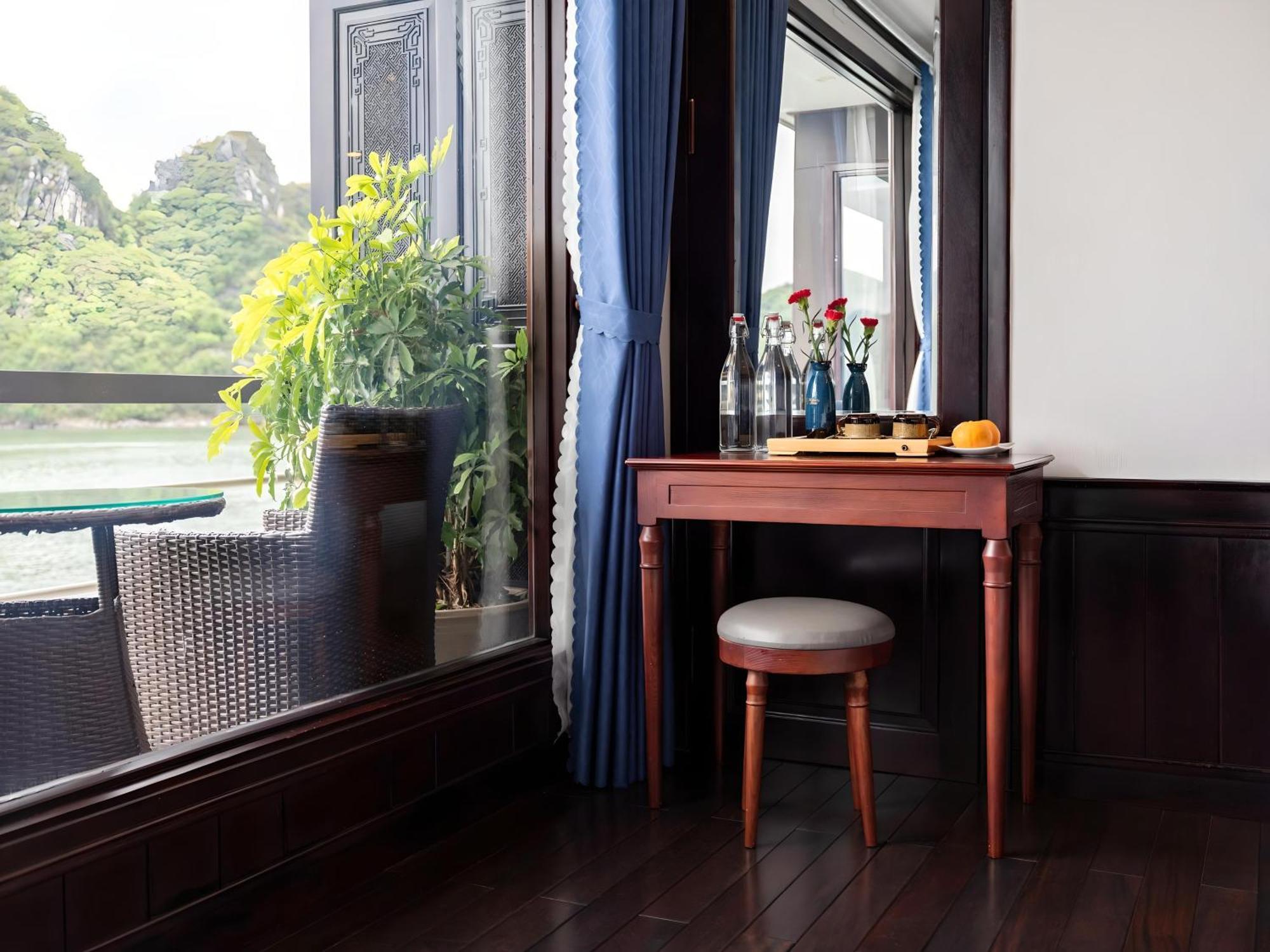 Hotel Le Journey Elegance Cruise Ha Long Exterior foto